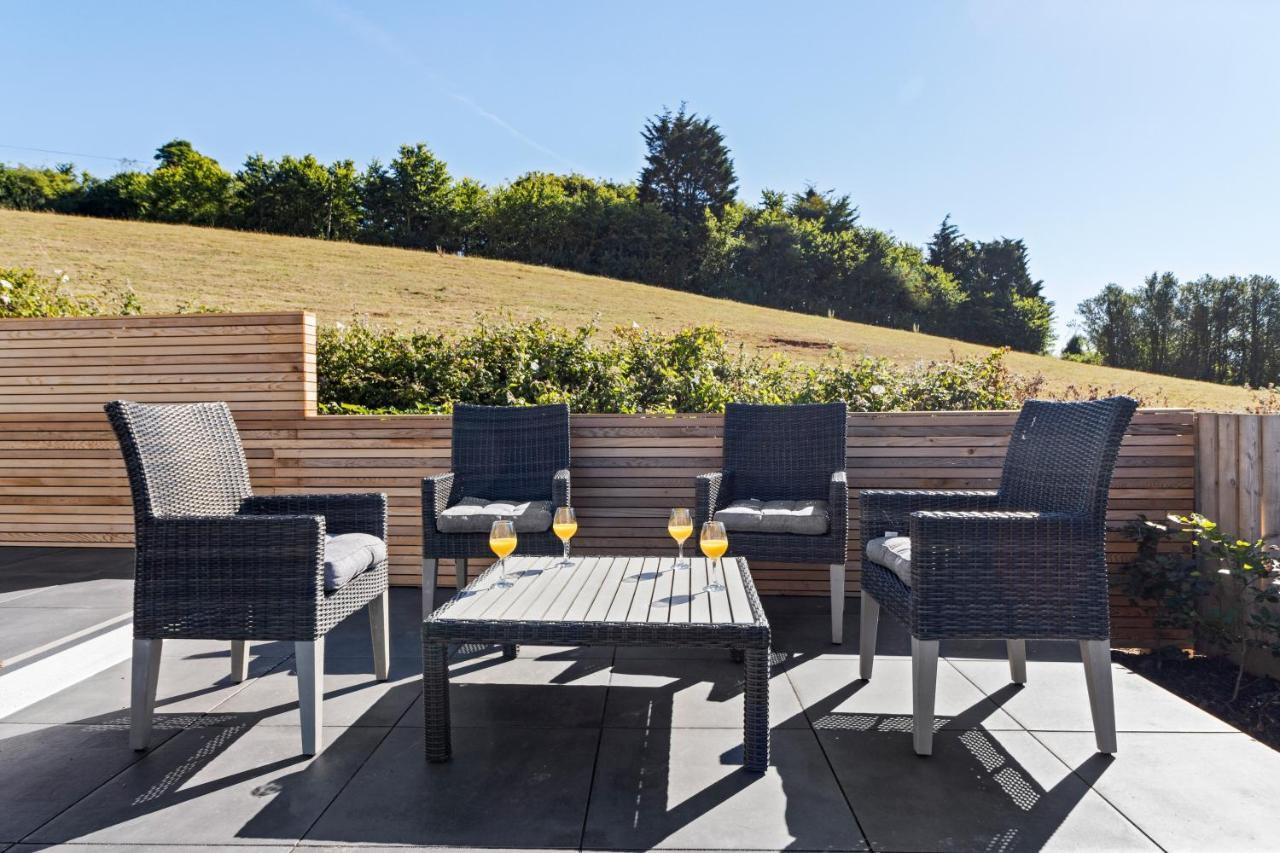 Stunning Coastal Apartment In Maidencombe With Sea Views & Garden Stokeinteignhead ภายนอก รูปภาพ